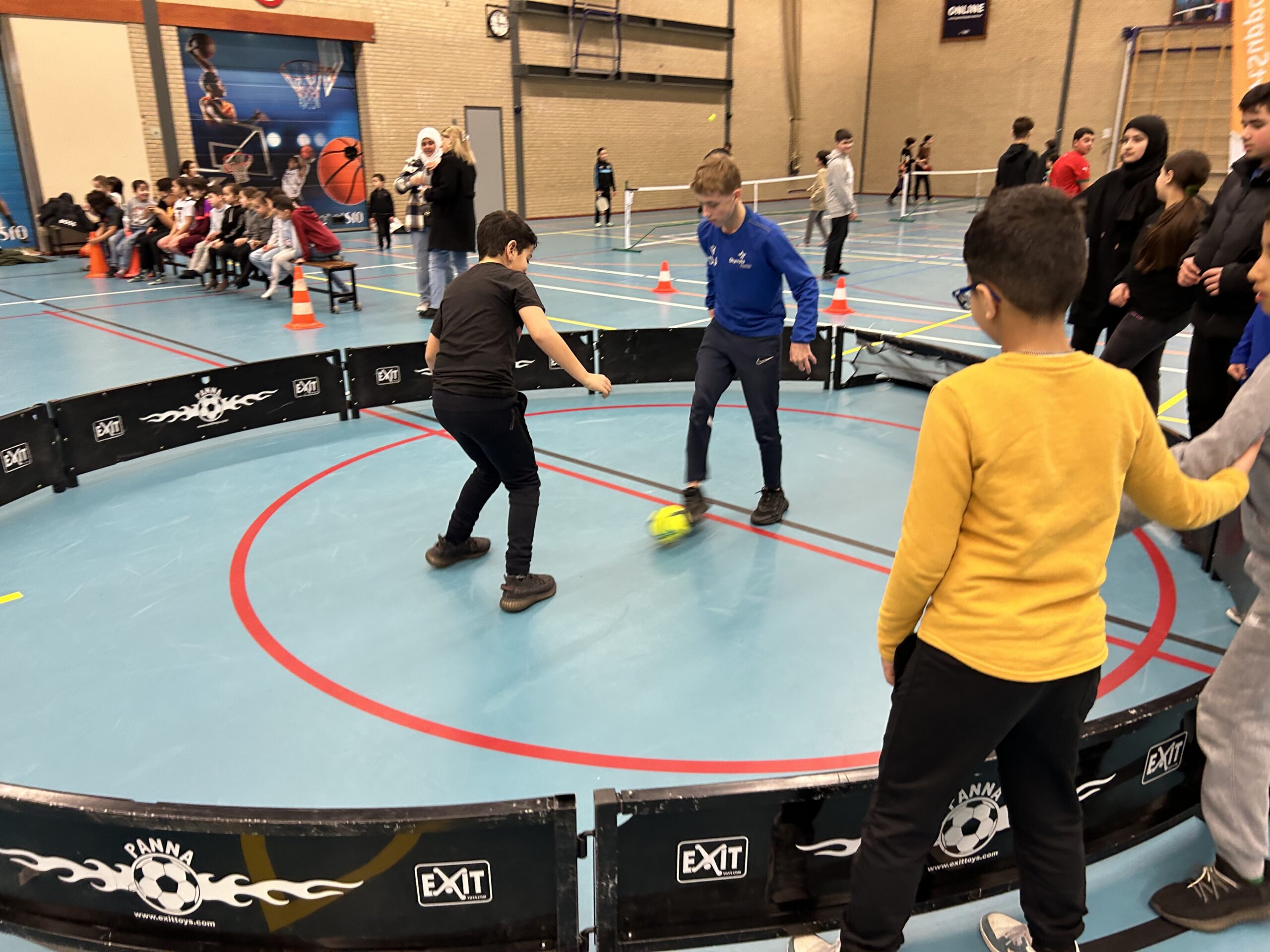 Sport in de Wijk - Spaarnehal woensdag