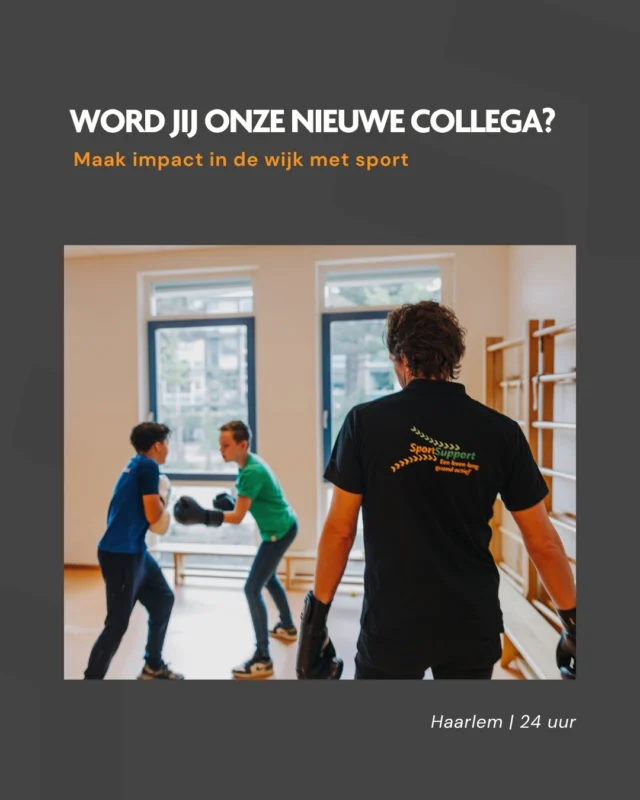 Hoe ziet een dag als sportbuurtwerker eruit? 👀

De ene dag geef je een beweegles aan jonge kids, de andere dag denk je mee over hoe sport ingezet kan worden om jongeren in beweging te brengen of jeugdoverlast tegen te gaan. 💚

Je start je ochtend op kantoor, checkt je mail en verzamelt materiaal voor de eerste activiteit van de dag. Daarna stap je op de fiets of in de bedrijfswagen richting een sport- en beweegactiviteit voor jeugd. 🏃‍♂️

Later op de dag sta je op een basisschool voor een TSO, schuif je aan bij een teamoverleg en werk je samen met collega’s, gemeenten en partners aan een actieve en gezonde wijk.

Na de lunch bel je met een sportvereniging over de buitenspeeldagen bereid je de volgende activiteit voor: Sport in de Wijk. Samen met een jongerenwerker sta je op het plein om kinderen en jongeren in beweging te brengen. 🔥

En morgen? Dan ziet je dag er weer compleet anders uit.

👉 Benieuwd hoe het echt is om als sportbuurtwerker te werken? Bekijk dan snel de vacature op sportsupport.nl/vacatures

#sportsupport #vacature #sportbuurtwerker #haarlem #sportenbewegen #werkenindesport #jongenoudinbeweging